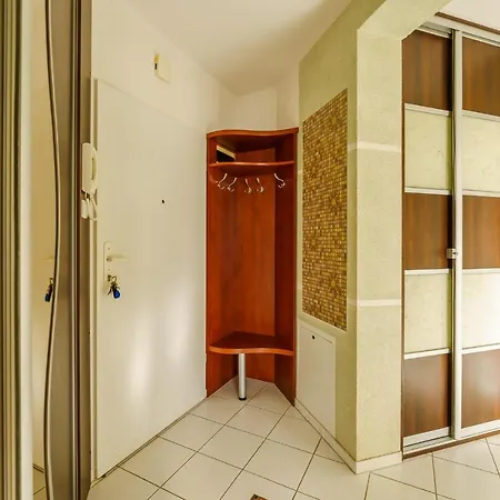 Apartment Klonowa Przy Morzu Z Garazem Kolberg