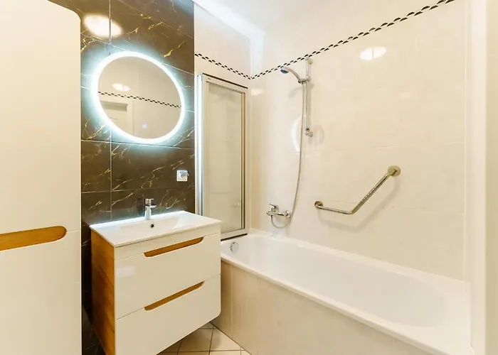 Apartament Klonowa Przy Morzu Z Garażem