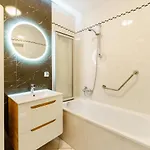 Lejlighed Klonowa Przy Morzu Z Garazem